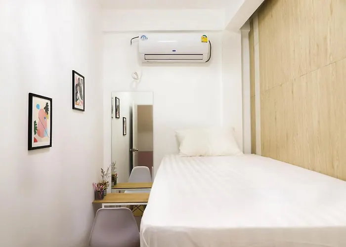 Капсульный отель Her Dorm,sathon