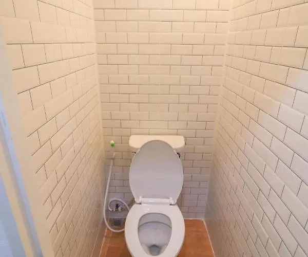 Капсульный отель Her Dorm,sathon